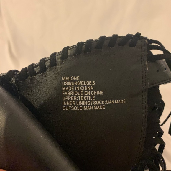 Sandals - Picture 3 of 4